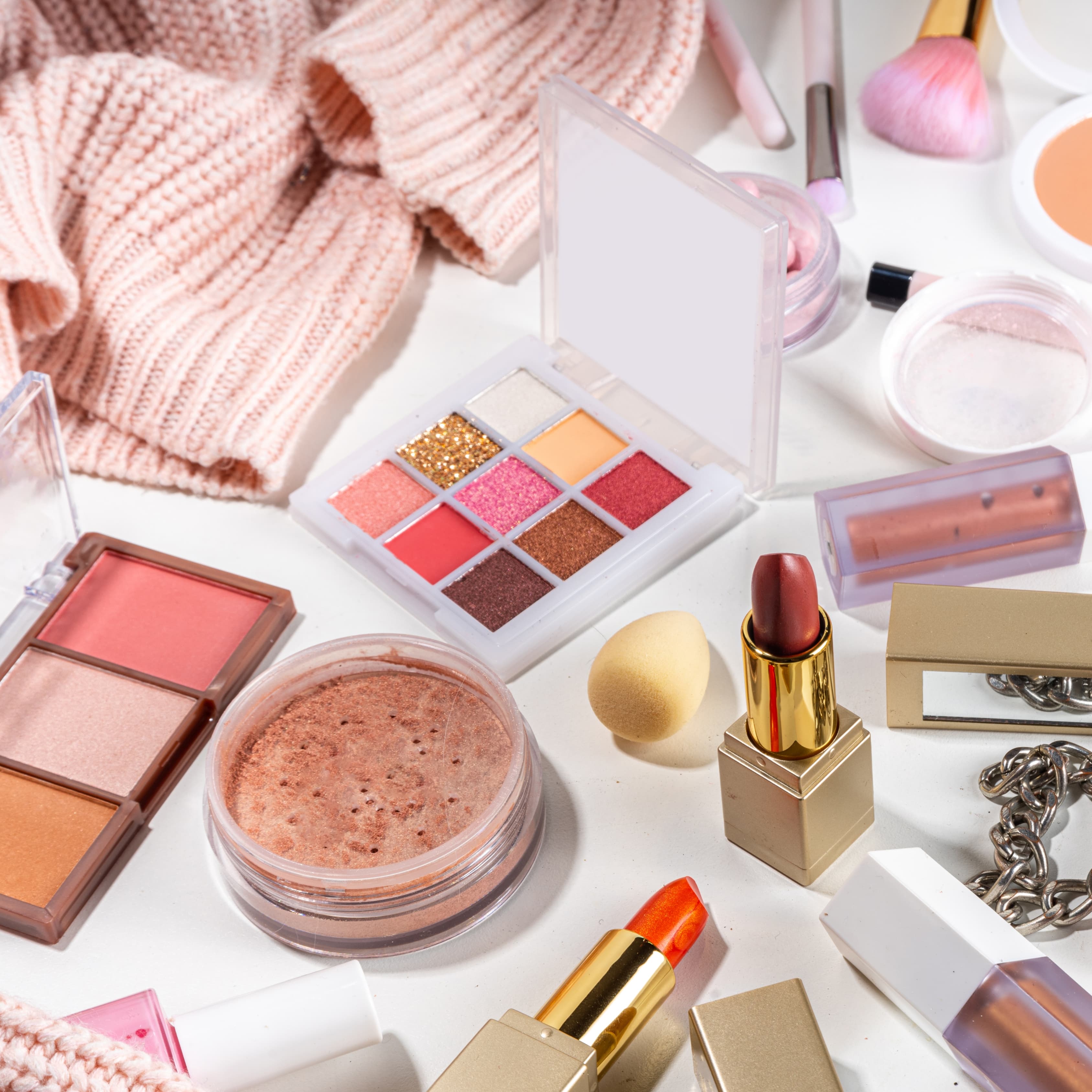 Launch Your Own Cosmetics Business in a Prime Retail Location